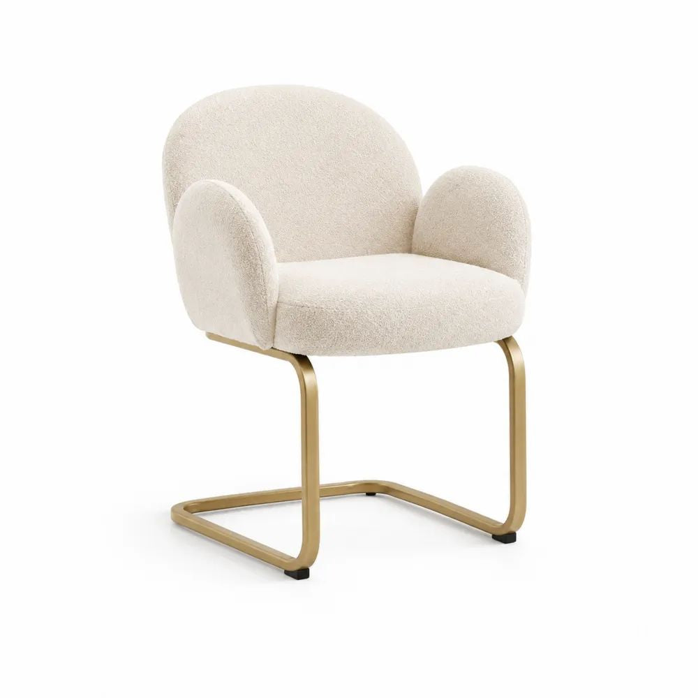 Chaise de salle à manger avec accoudoirs en tissu bouclé écru et acier doré, dossier arrondi, 63 x 60 x 80 cm
